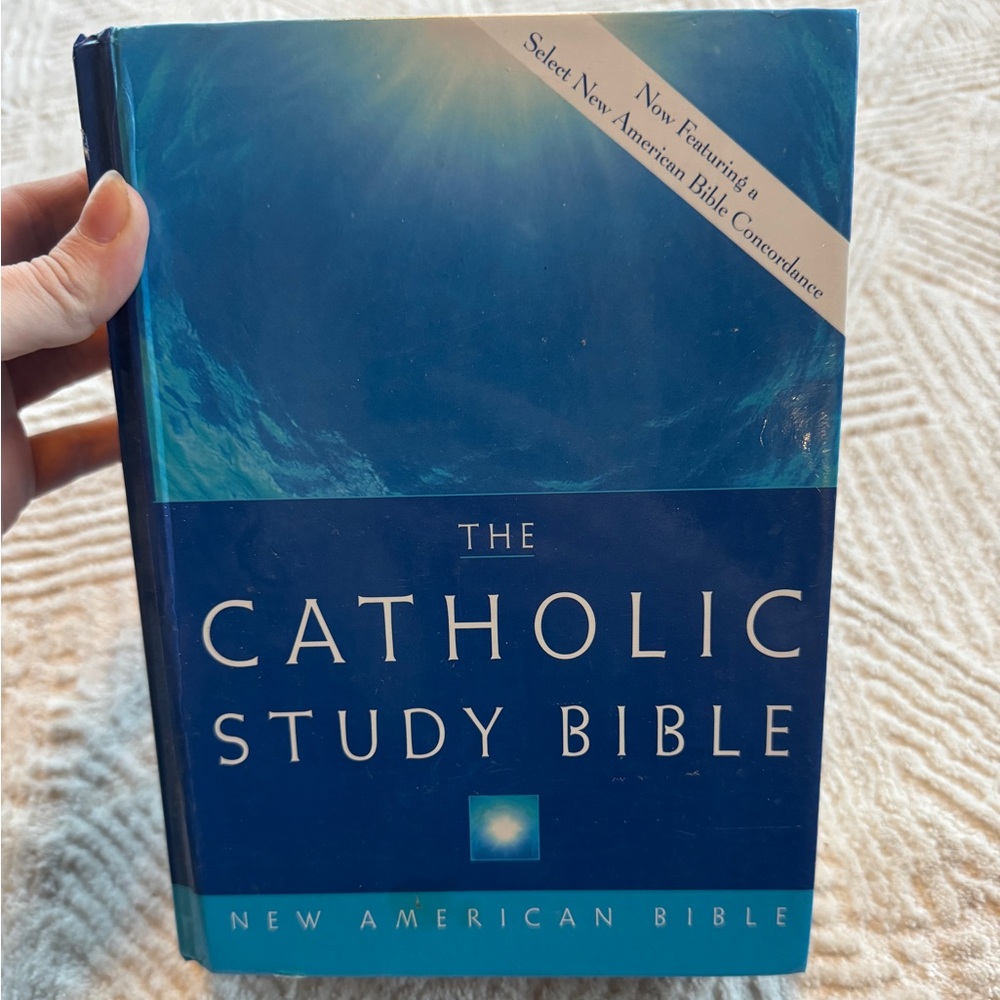 The Catholic Study Bible - Blue Cover